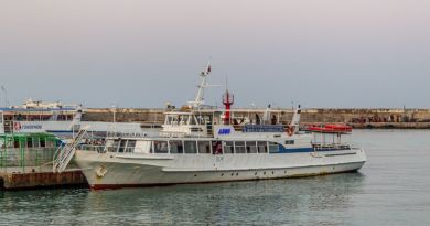 Экскурсия из Гаспры: Морская прогулка в Ялту от замка Ласточкино гнездо фото 10117