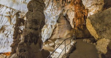 Экскурсии в `Мраморная пещера` из Гаспры